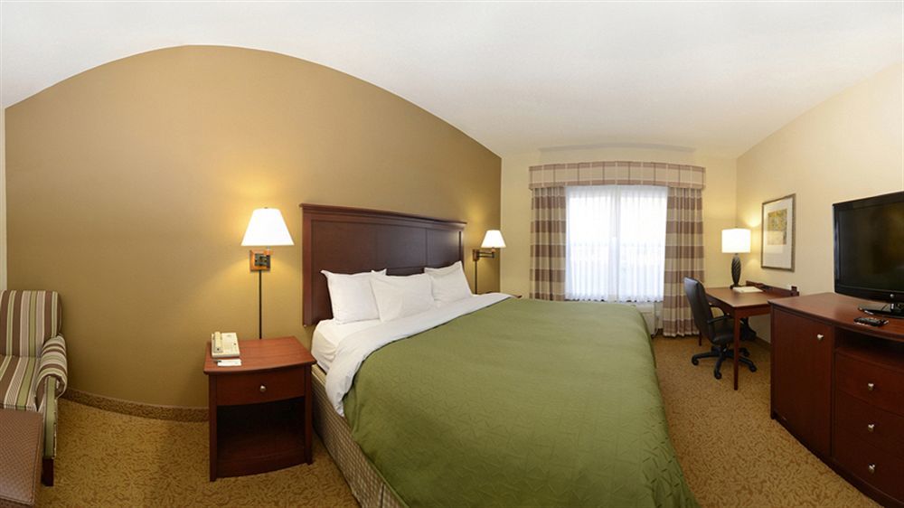 Country Inn & Suites By Radisson, Stevens Point, Wi Bagian luar foto